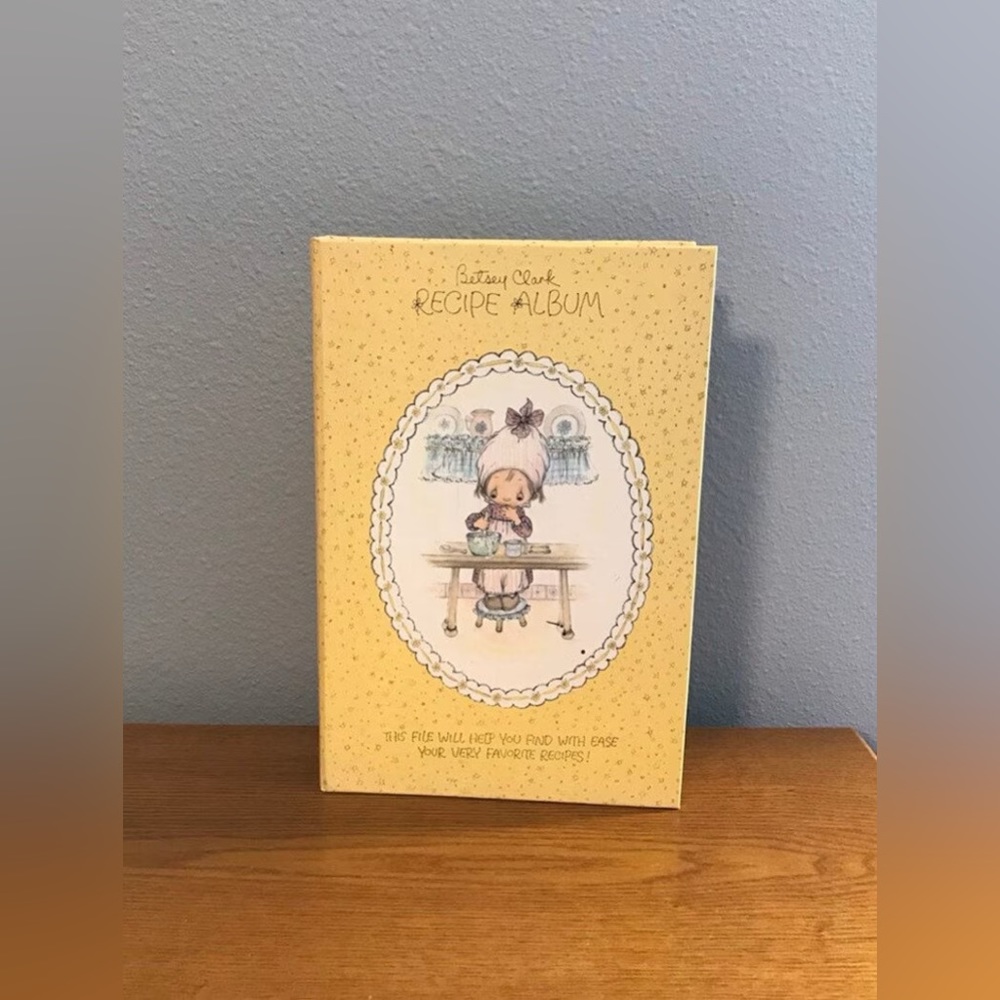 1973 Betsey Clark Recipe Album- Hallmark Betsey Clark recipe book with Recipe
